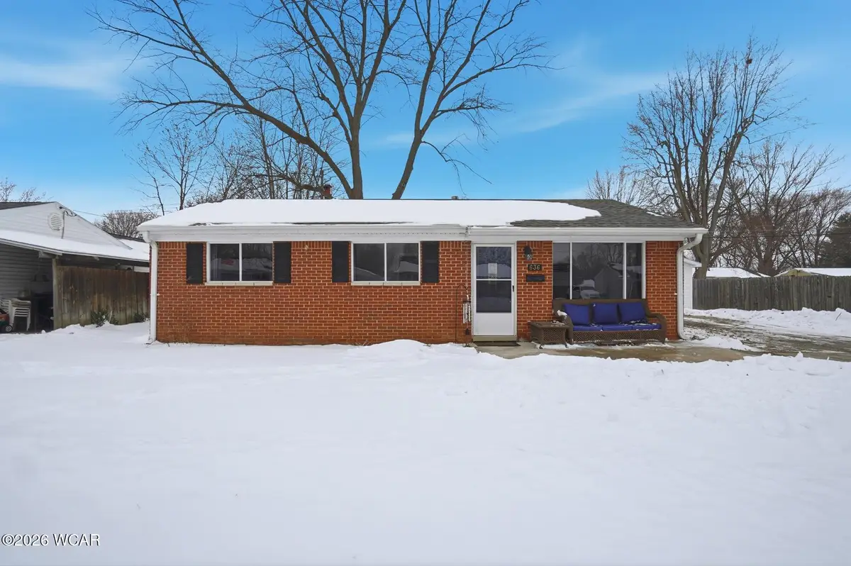 636 Woodward Avenue, Fostoria, OH 44830 - #1