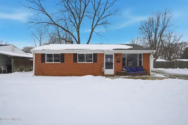 636 Woodward Avenue, Fostoria, OH 44830