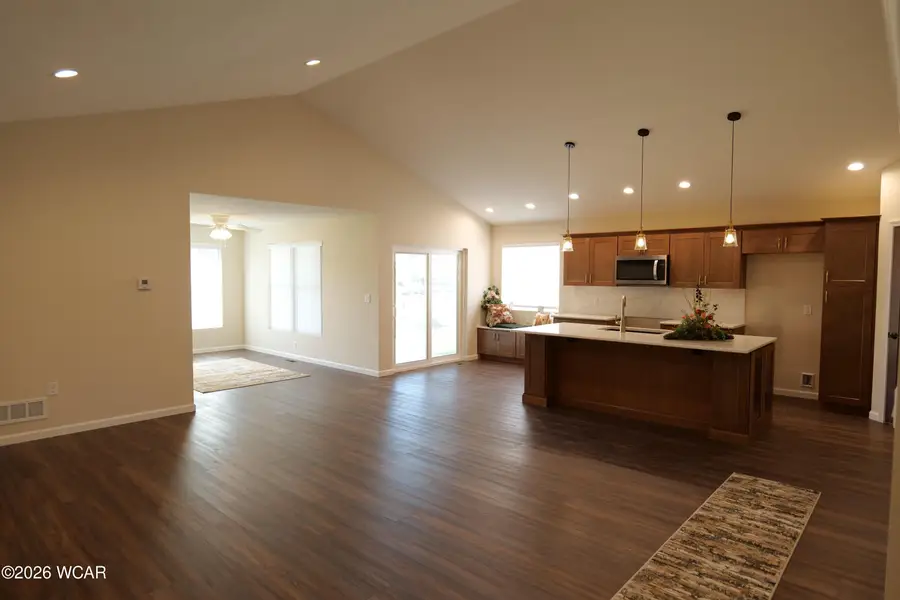 206 Eagles Point East Street E, Lima, OH 45805 - #2