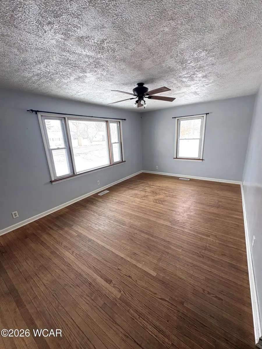 327 W North Avenue, Ada, OH 45810 - #2