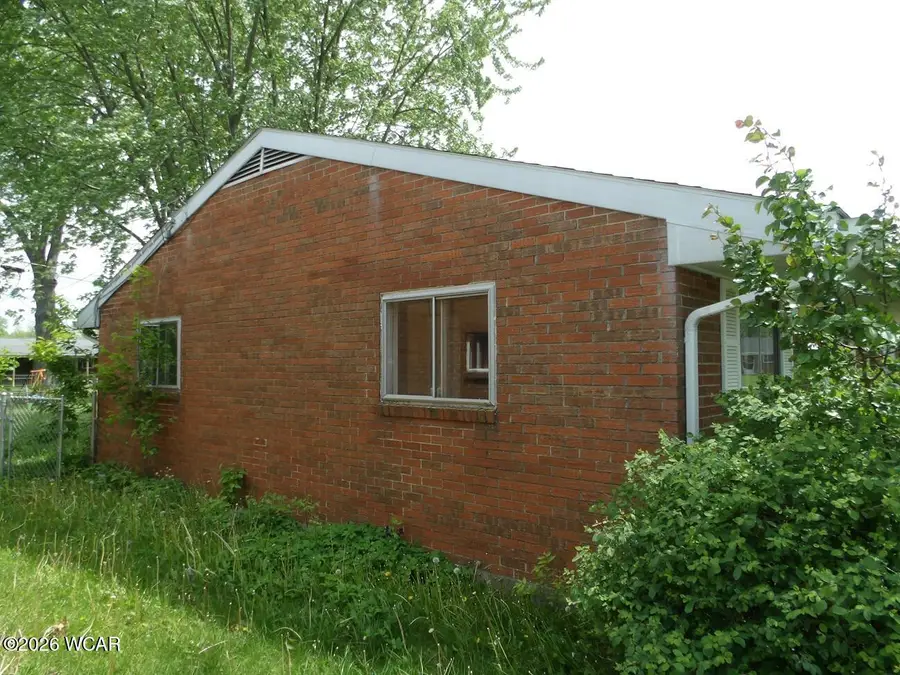 2104 Virginia Avenue, Lima, OH 45801 - #2