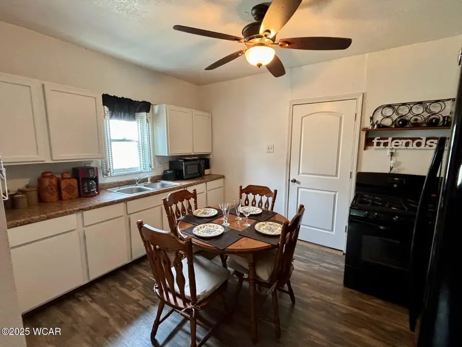 513 E Liberty Street, Leipsic, OH 45856 - #3