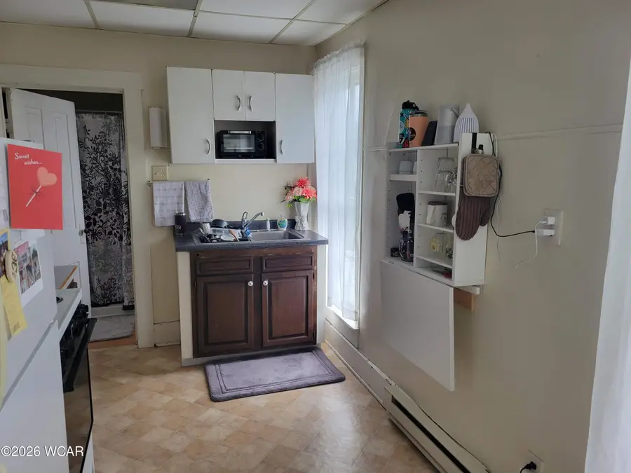 302 S Johnson Street, Ada, OH 45810 - #3