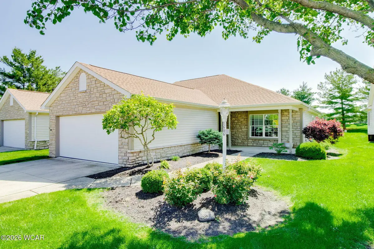 1606 Madison Place, Wapakoneta, OH 45895 - #1