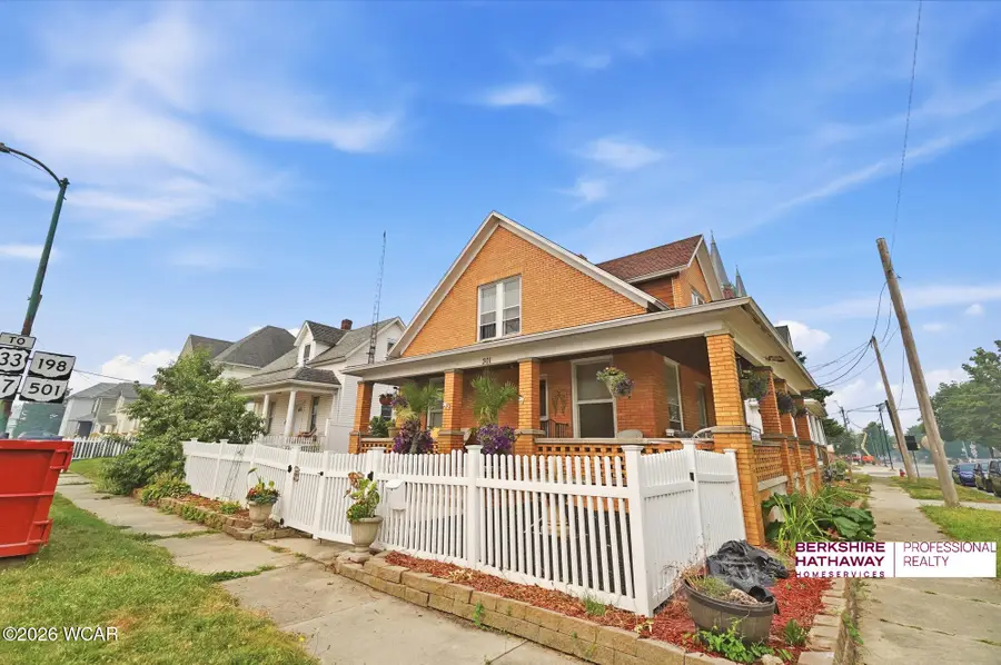 301 S Willipie Street, Wapakoneta, OH 45895 - #2