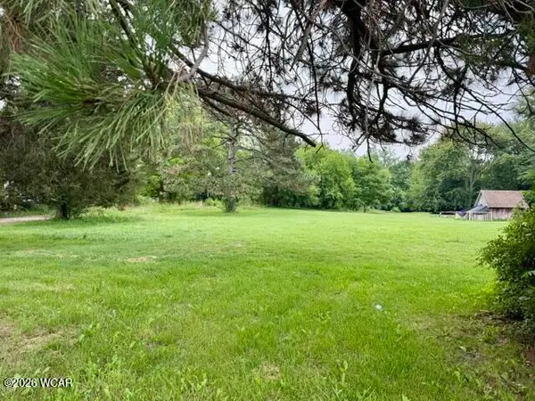 102 W Railroad Street, Forest, OH 45843
