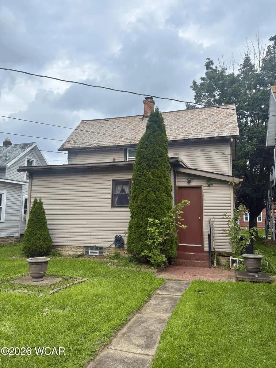 513 Woodlawn Avenue, Bucyrus, OH 44820 - #2