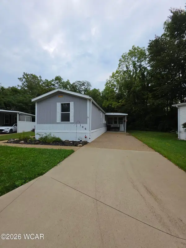 106 Deercreek Circle, Lima, OH 45804