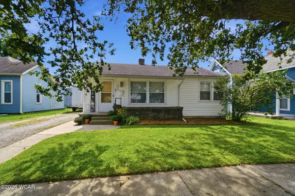 303 Washington Street, Wapakoneta, OH 45895