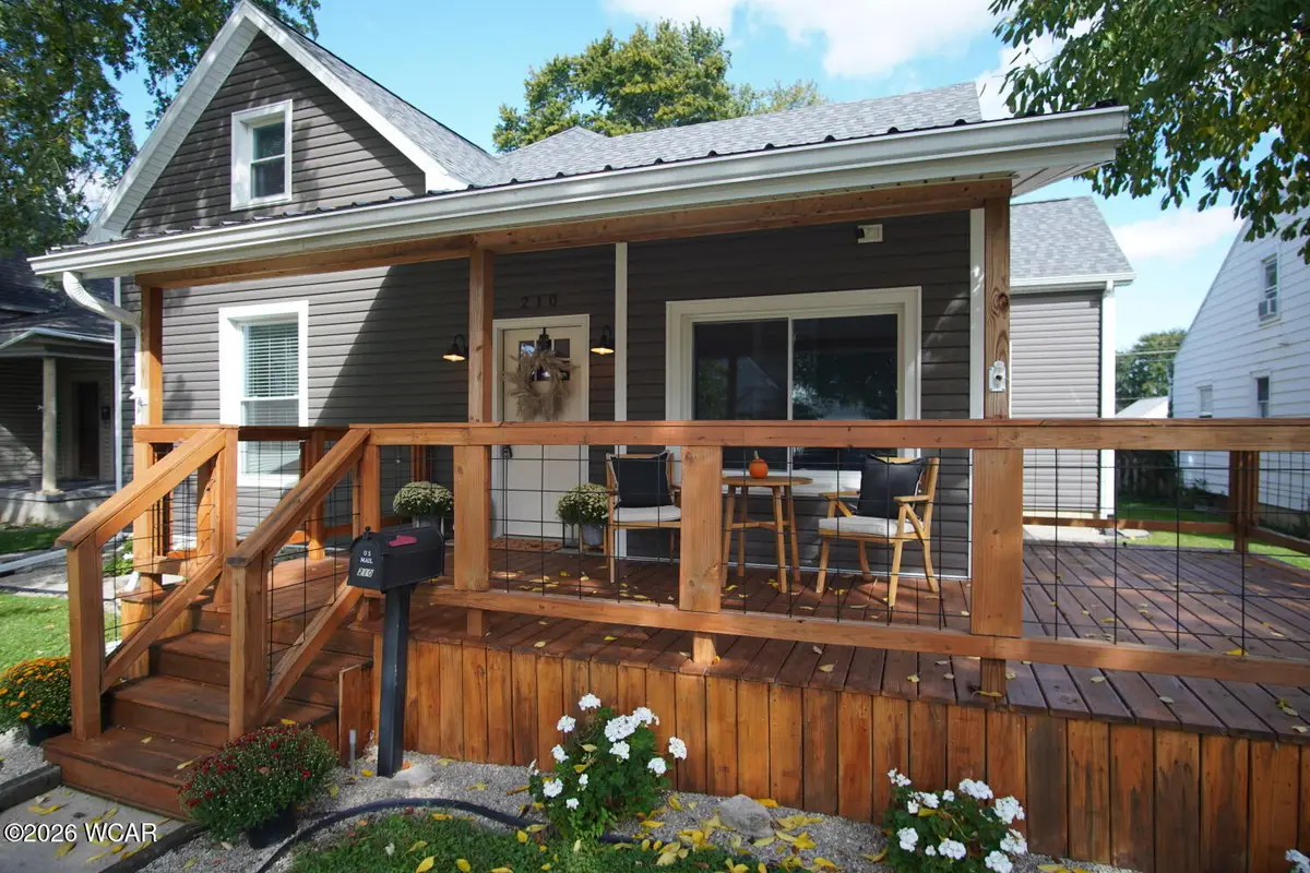 210 E Mechanic Street, Wapakoneta, OH 45895 - #1