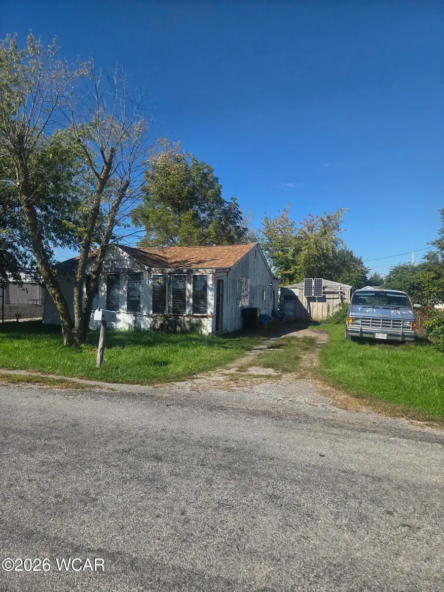 218 W Plaza Way, Lima, OH 45801 - #2