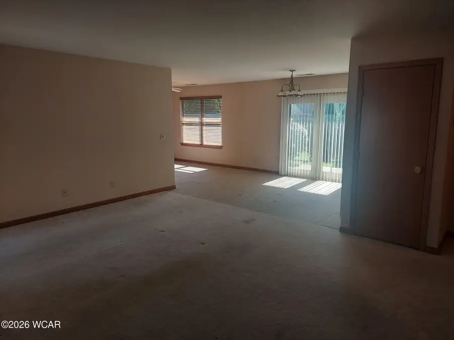 3870 Yale Avenue, Lima, OH 45804 - #3