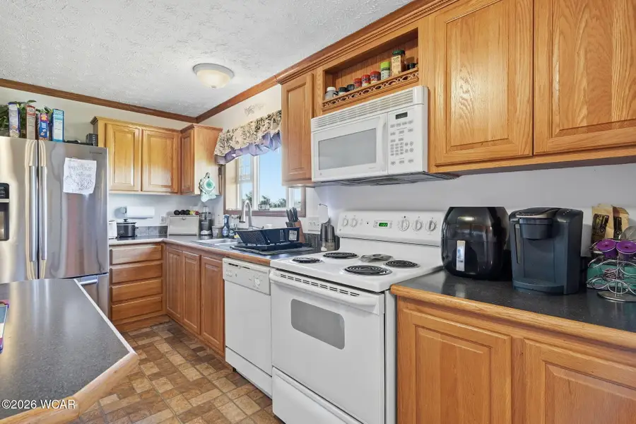 427 N High Street, Mount Victory, OH 43340 - #2