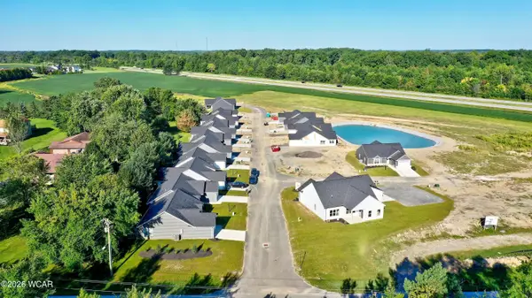 2844 Autumn Lake Drive, Lima, OH 45801