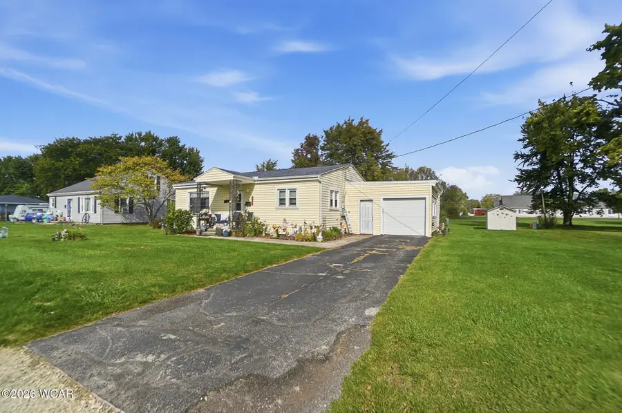 708 W Plum Street, Wapakoneta, OH 45895 - #2