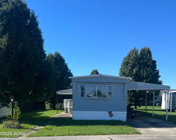151 Winterhaven Drive, Wapakoneta, OH 45895