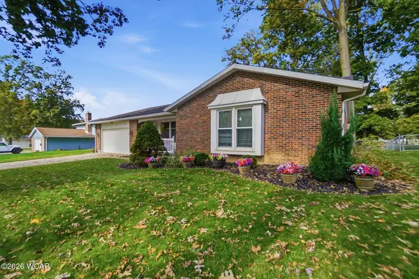 105 Barnsbury Drive, Lima, OH 45804