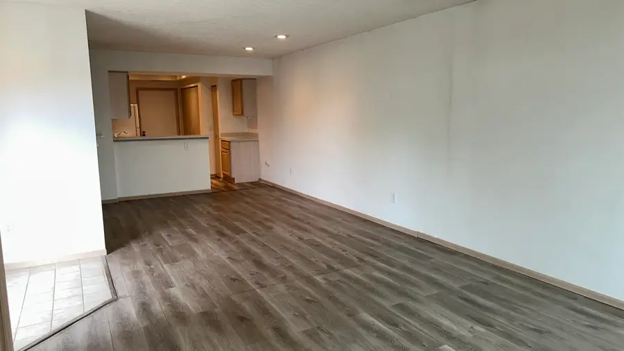 308 Pine Ridge Court, Bellefontaine, OH 43311 - Image #3