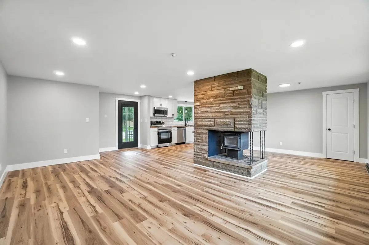 1709 Thomas Drive, Springfield, OH 45503 - Image #1