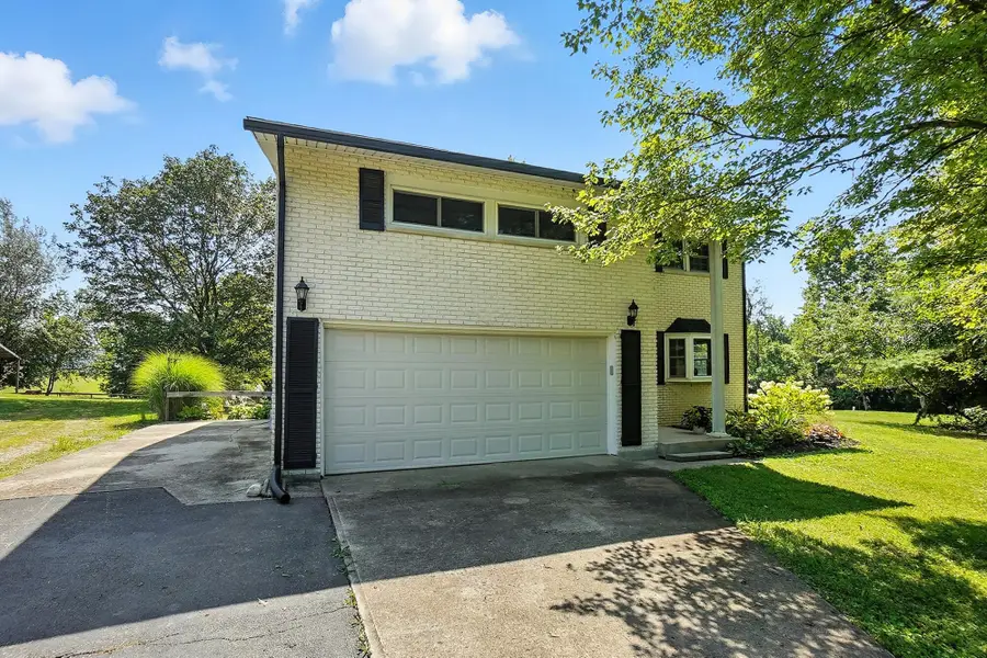 1736 Winchester Road, Xenia, OH 45385 - Image #2