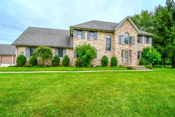 6439 Greenridge Avenue, New Carlisle, OH 45344