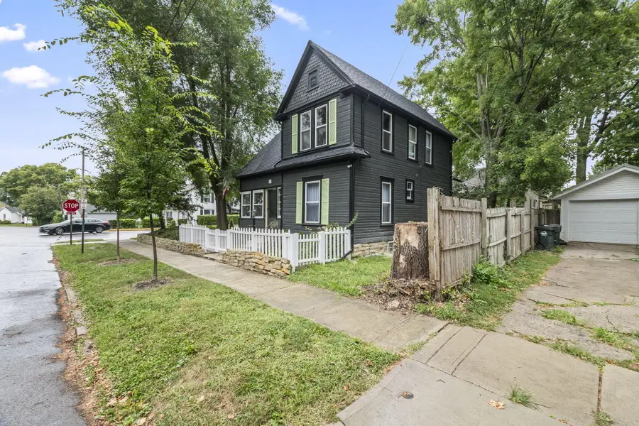 425 W Franklin Street, Troy, OH 45373 - #2