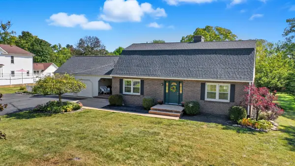 144 S Bird Road, Springfield, OH 45505