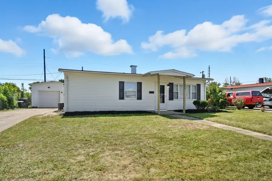 202 Fenwick Drive, New Carlisle, OH 45344 - Image #2