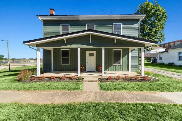 512 W Columbus Street, West Liberty, OH 43357