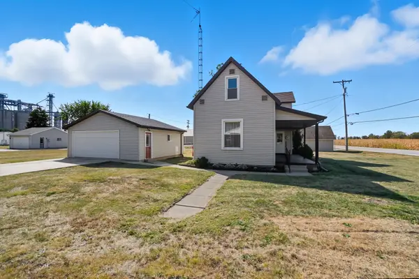 17 E Walnut Street, Uniopolis, OH 45888