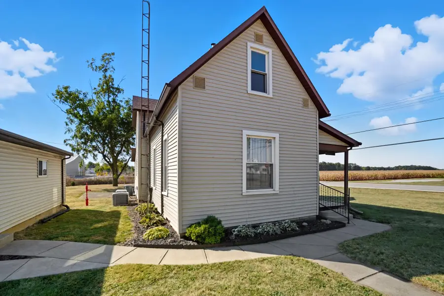 17 E Walnut Street, Uniopolis, OH 45888 - Image #3