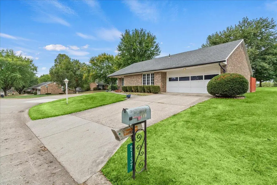 2137 Manhattan Boulevard, Springfield, OH 45504 - Image #3