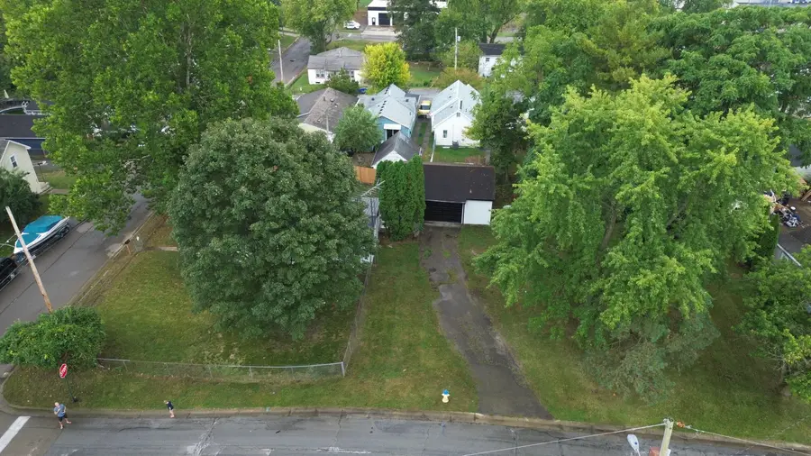 1015 Hillcrest Avenue, Springfield, OH 45504 - #3