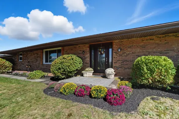 1855 S Cool Road, Lima, OH 45806