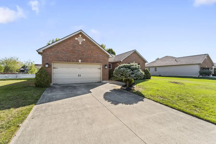 680 Loxley Lane, Troy, OH 45373 - #2