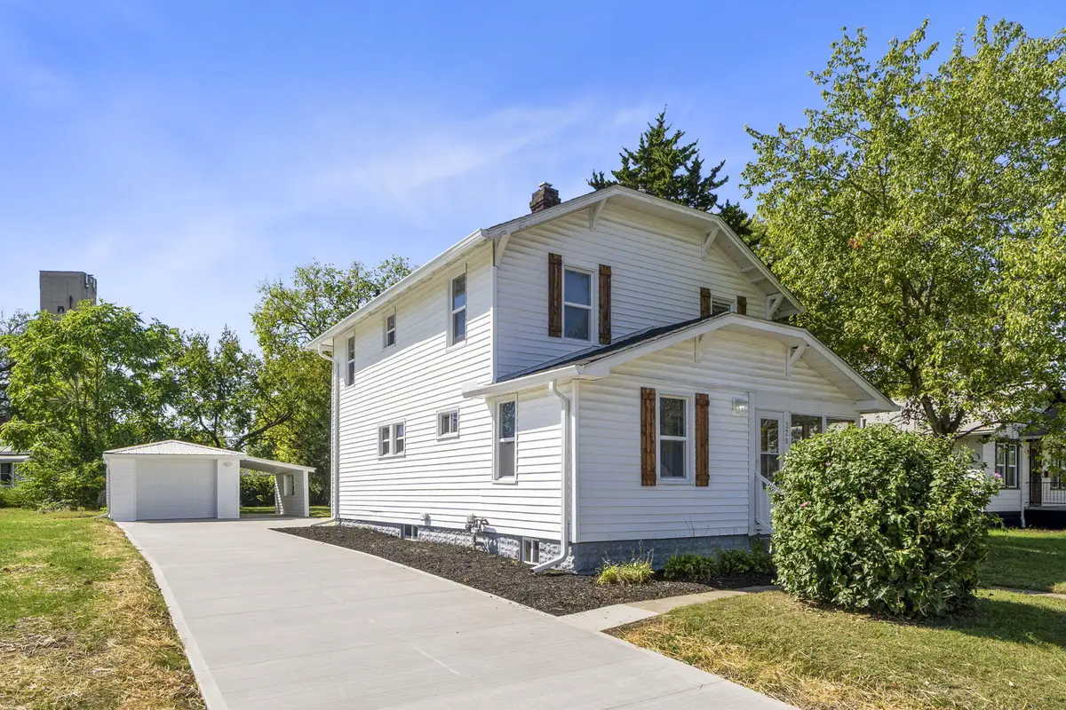 320 E Xenia Drive, Fairborn, OH 45324 - Image #1