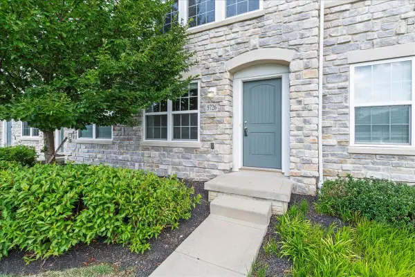 5726 Hayden Run Boulevard, Dublin, OH 43016