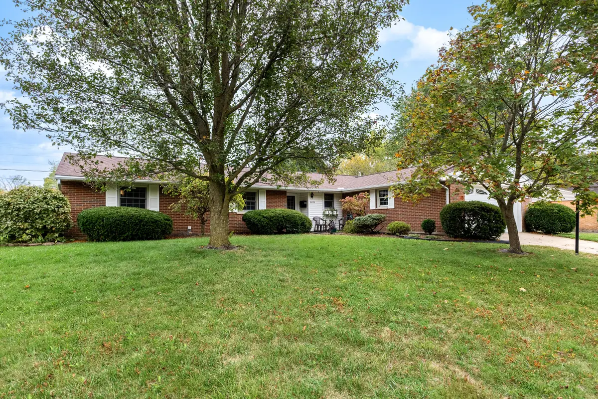 6624 Stranwood Drive, Englewood, OH 45322 - Image #1