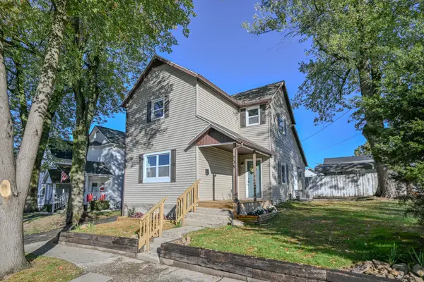 208 W Williams Avenue, Bellefontaine, OH 43311