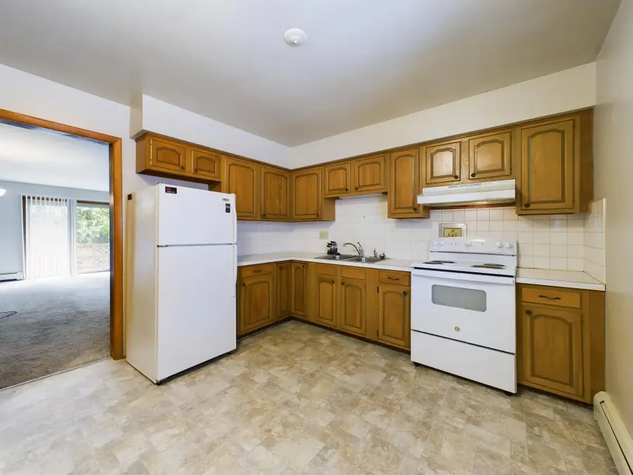 903 E Main Street, Greenville, OH 45331 - Image #2