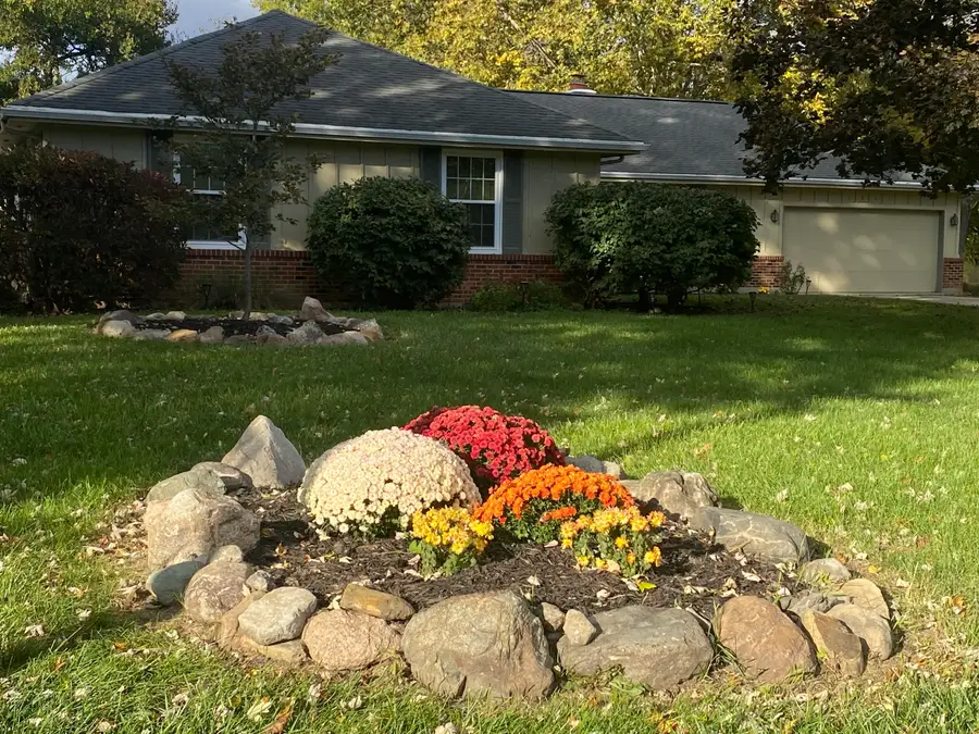 1811 Greenbriar Drive, Troy, OH 45373 - Image #3