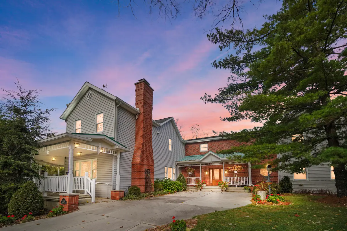 1100 W Auglaize Street, Wapakoneta, OH 45895 - #1