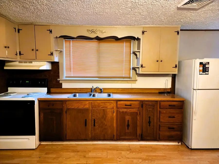 220 N Augustus Street, Saint Marys, OH 45885 - Image #3