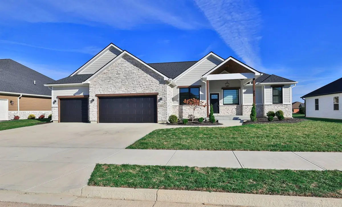 950 Rosenthal Drive, Tipp City, OH 45371 - Image #1