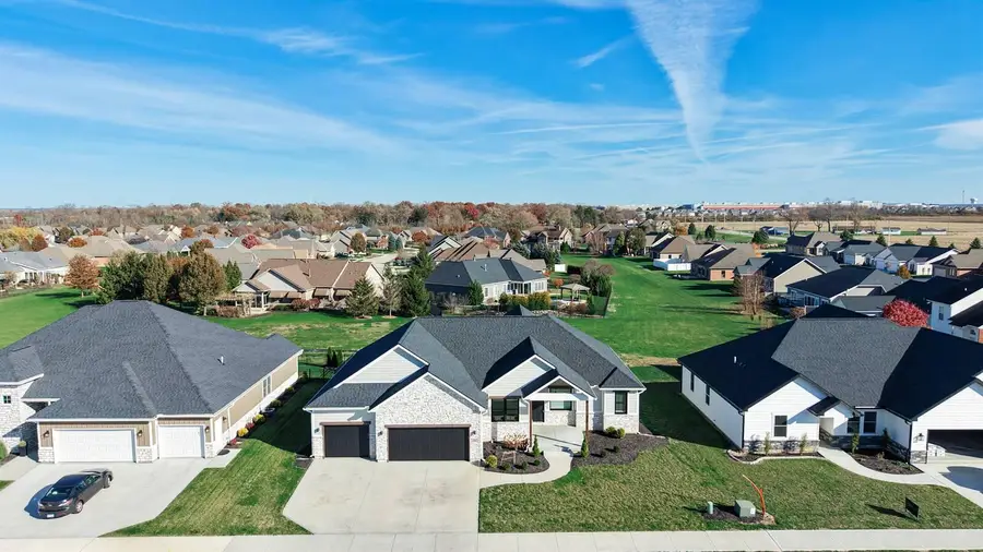 950 Rosenthal Drive, Tipp City, OH 45371 - Image #3