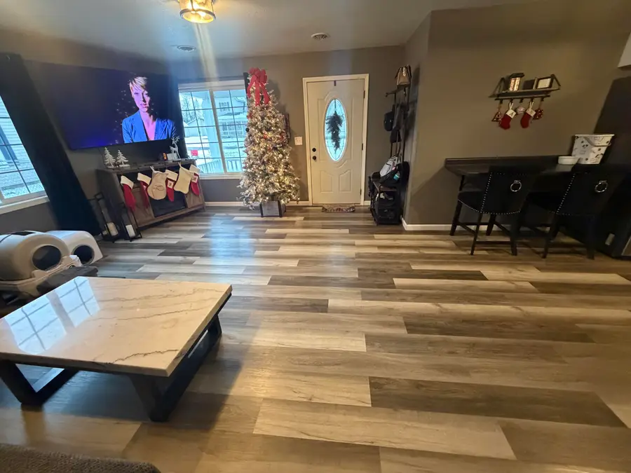 209 S Wayne Street, Mendon, OH 45862 - Image #2