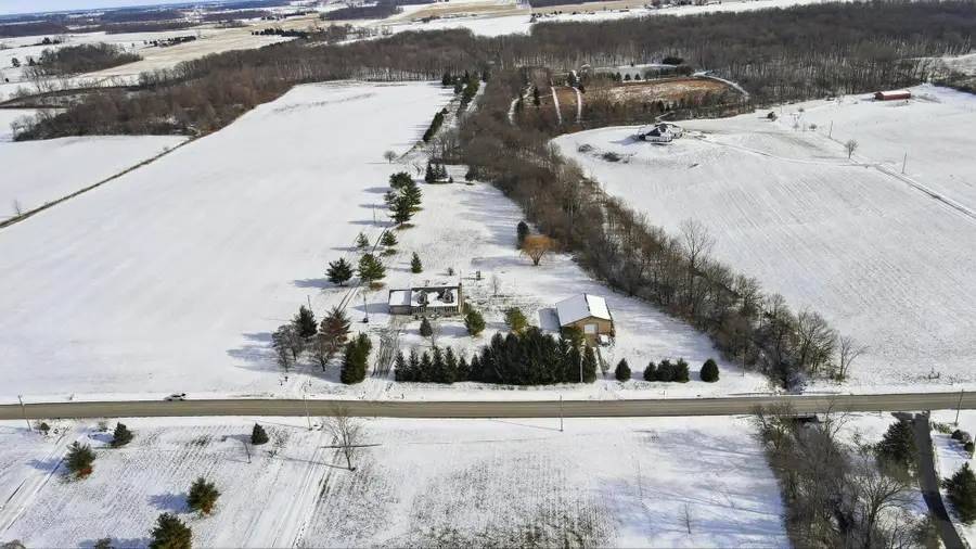 18544 Santa Fe Line Road, Waynesfield, OH 45896 - #3