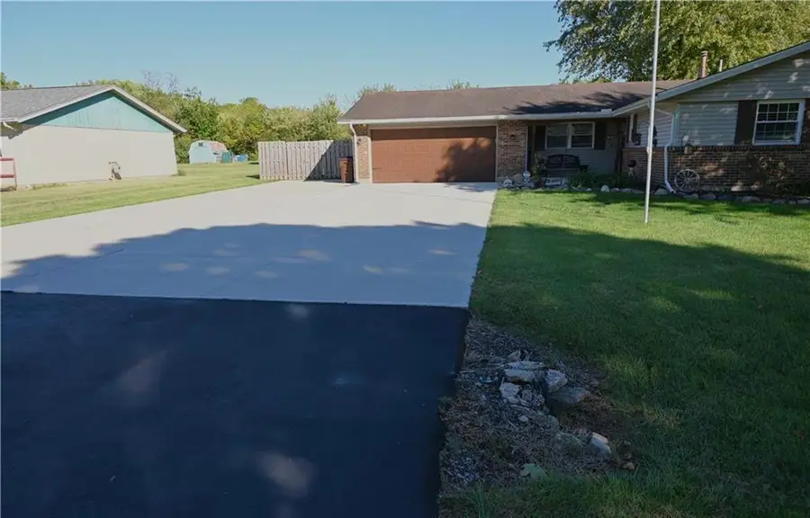 96 Eastwood Drive, Springfield, OH 45504 - Image #3