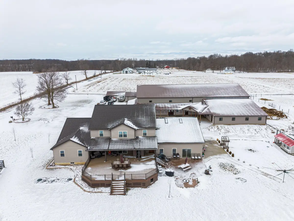 16021 E State Line Road, Willshire, OH 45898 - Image #1