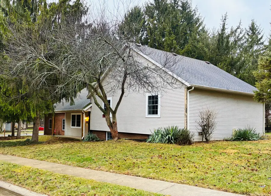 200 Evergreen Drive, Bellefontaine, OH 43311 - Image #2